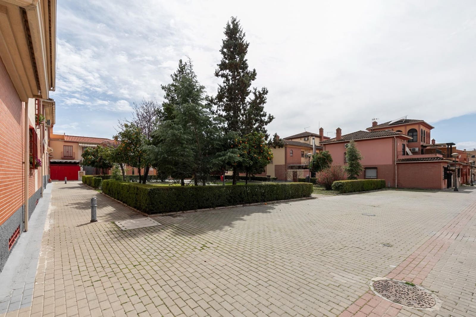 5 camera da letto Villetta a Schiera in vendita in Granada citta con garage - 365.000 € (Rif: 9715154)