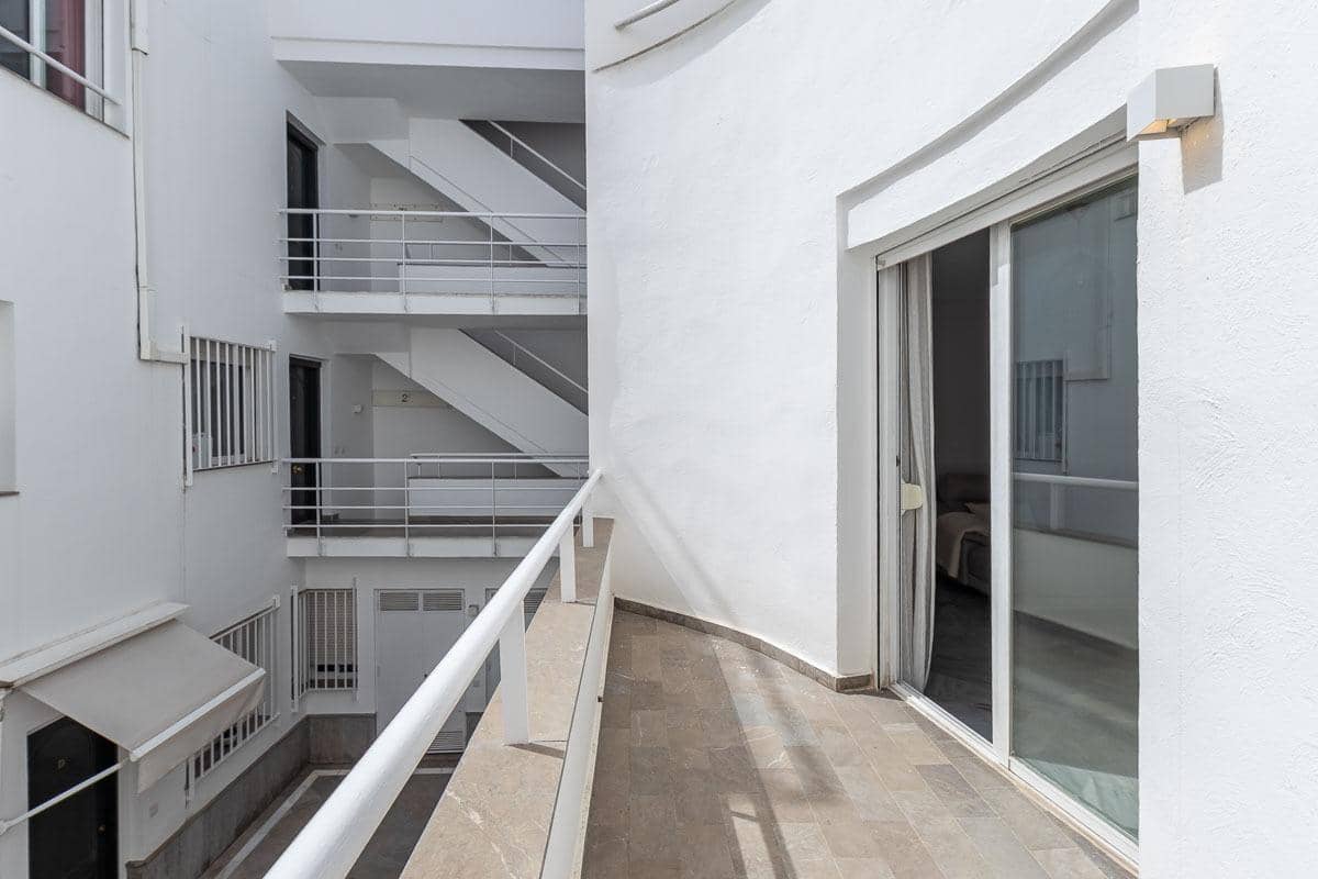 2 soverom Leilighet til salgs i Granada by med garasje - € 220 000 (Ref: 9715155)