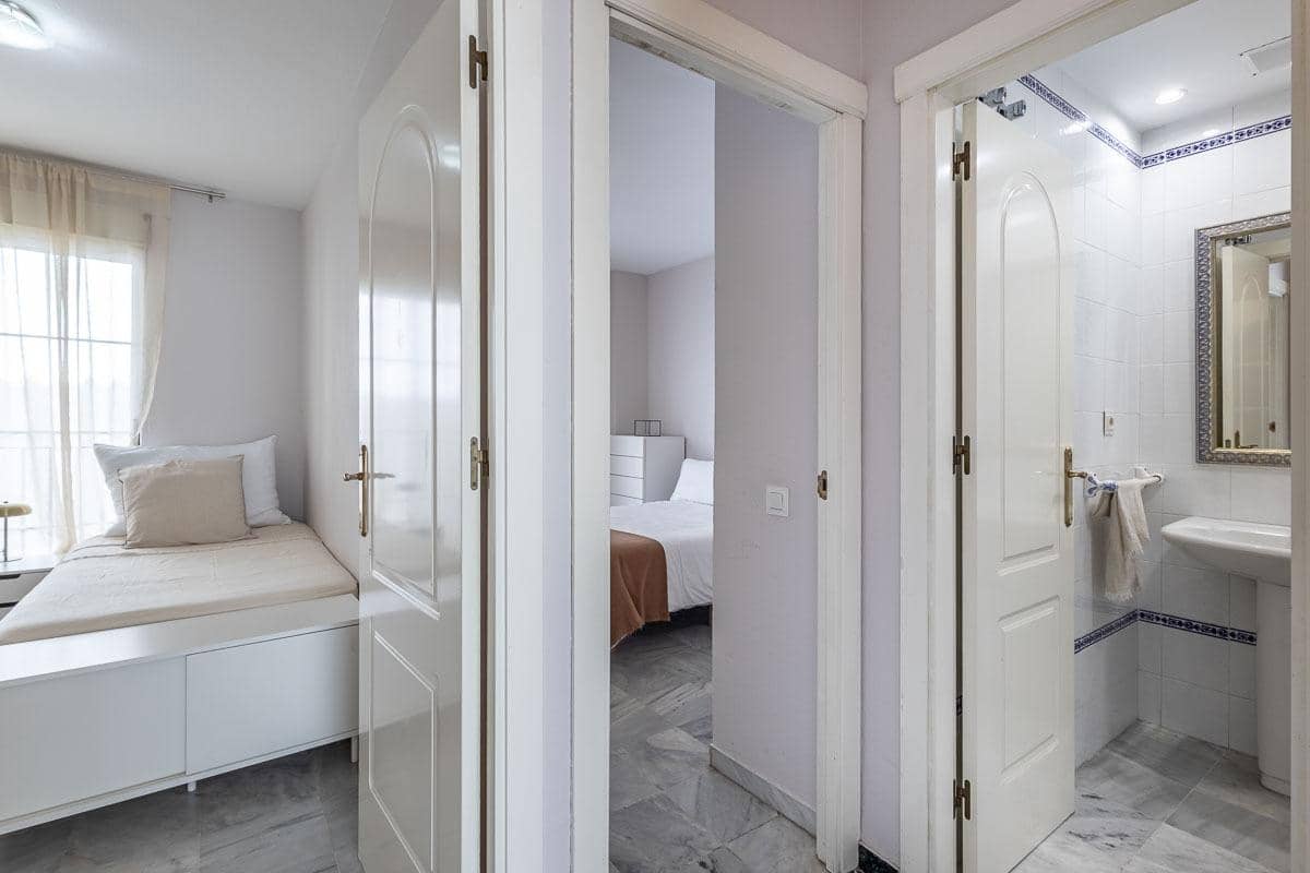 2 soverom Leilighet til salgs i Granada by med garasje - € 220 000 (Ref: 9715155)