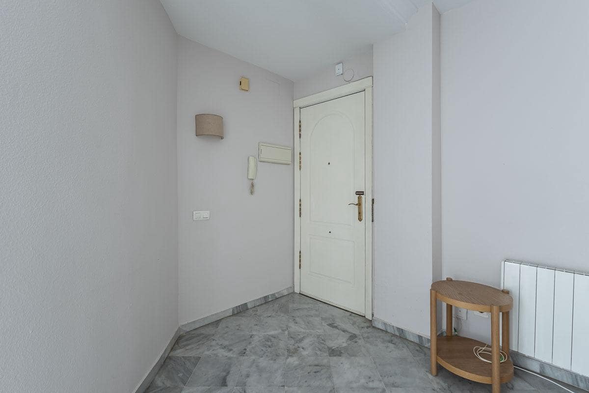 2 soverom Leilighet til salgs i Granada by med garasje - € 220 000 (Ref: 9715155)