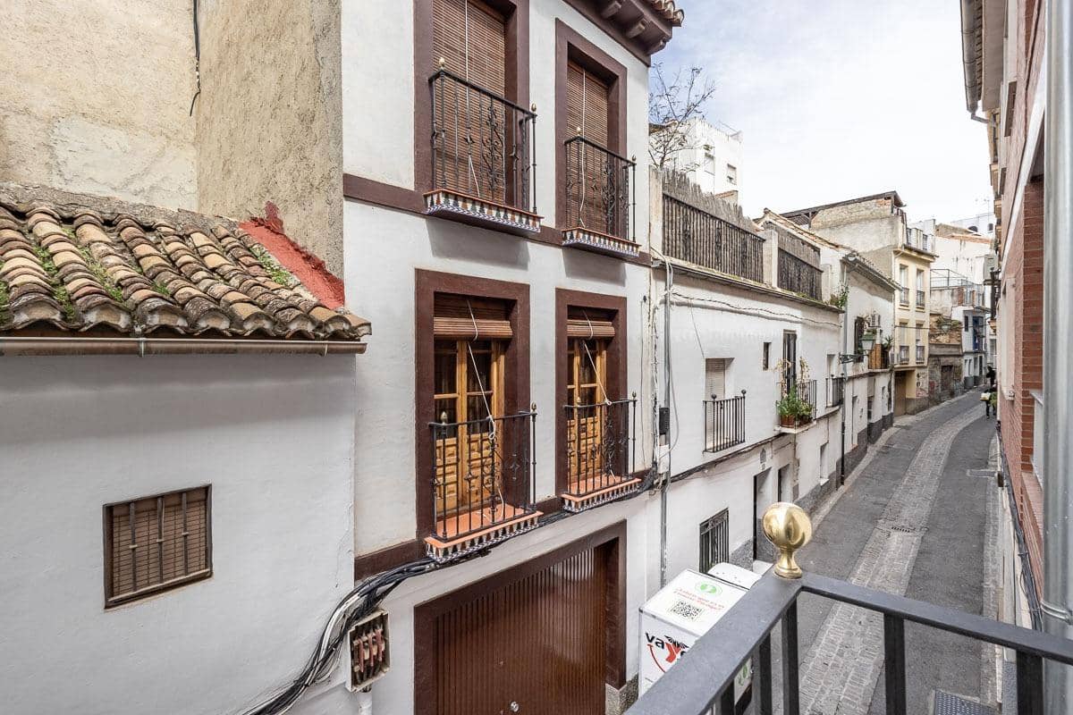 2 soverom Leilighet til salgs i Granada by med garasje - € 220 000 (Ref: 9715155)