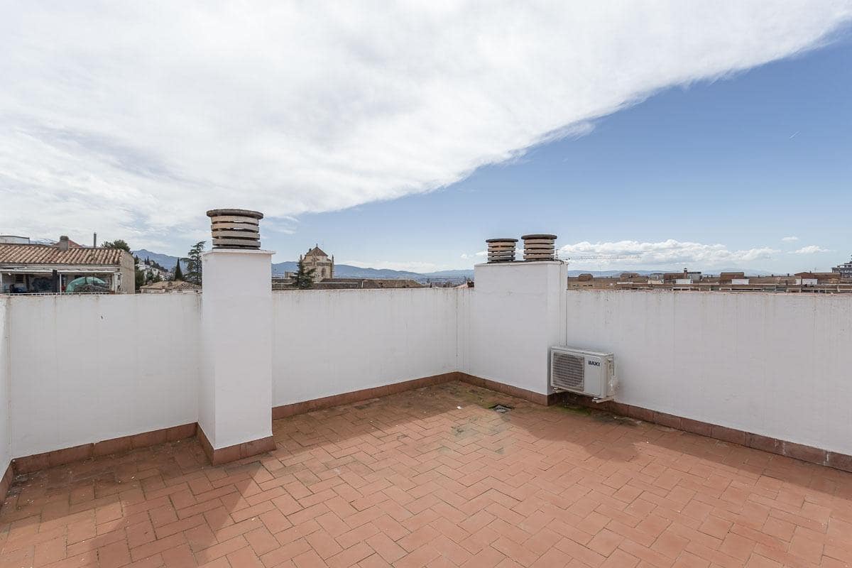 2 soverom Leilighet til salgs i Granada by med garasje - € 220 000 (Ref: 9715155)