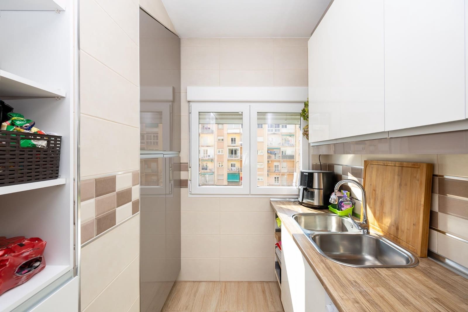 3 soveværelse Lejlighed til salg i Granada by - € 319.500 (Ref: 9715156)