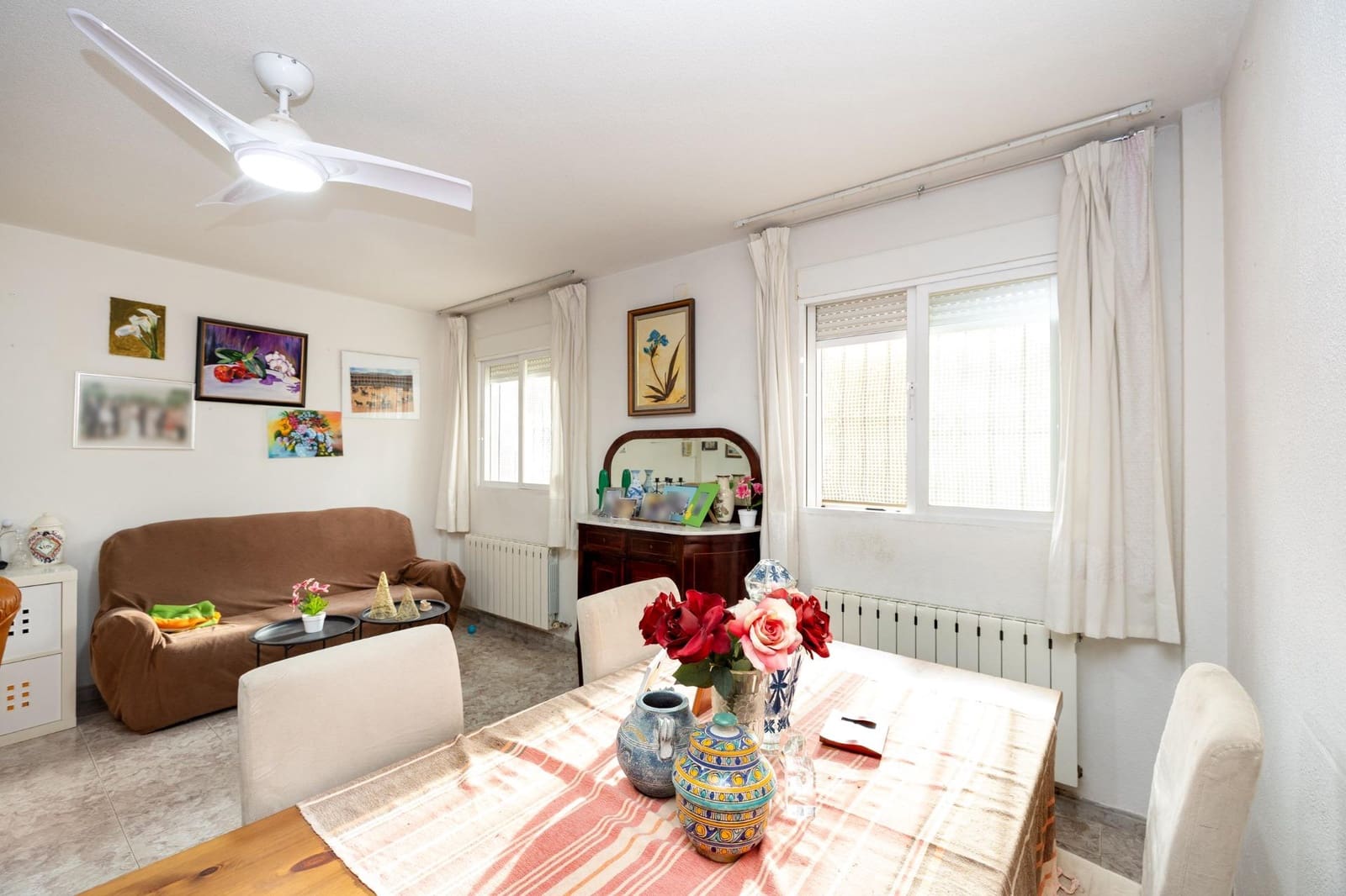 4 bedroom Villa for sale in Otura with pool garage - € 349,500 (Ref: 9715157)