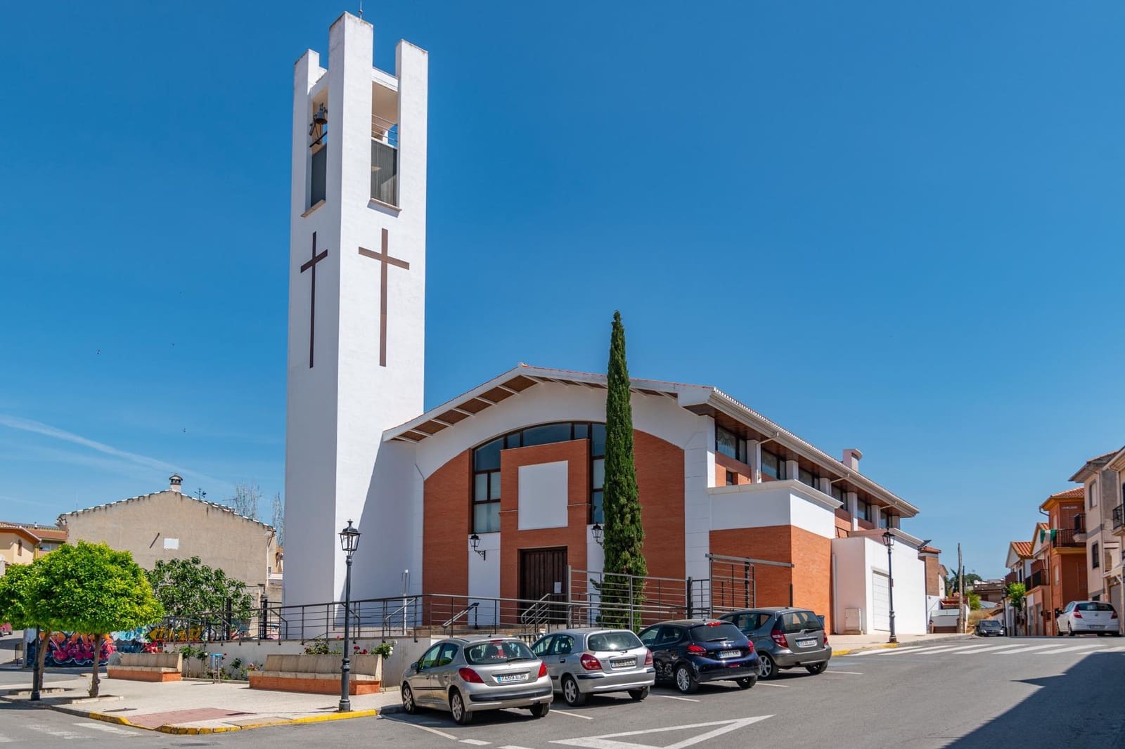 Casa de 4 habitaciones en Peligros en venta con garaje - 349.000 € (Ref: 9715160)