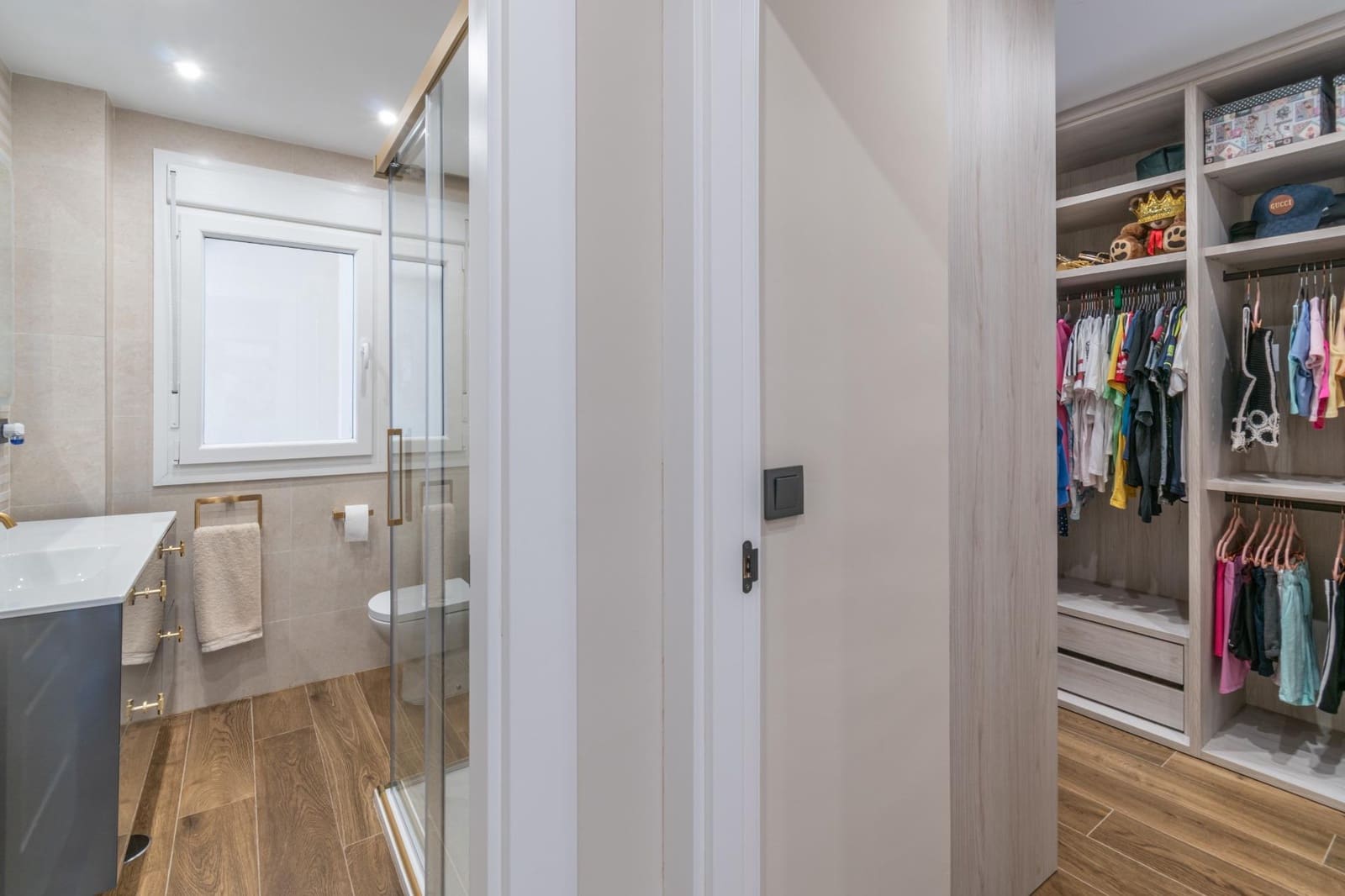 Casa de 4 habitaciones en Peligros en venta con garaje - 349.000 € (Ref: 9715160)