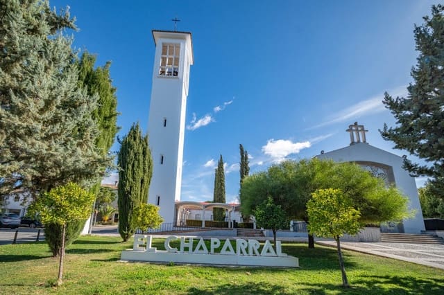 3 camera da letto Villa in vendita in Albolote con piscina garage - 455.000 € (Rif: 9715161)