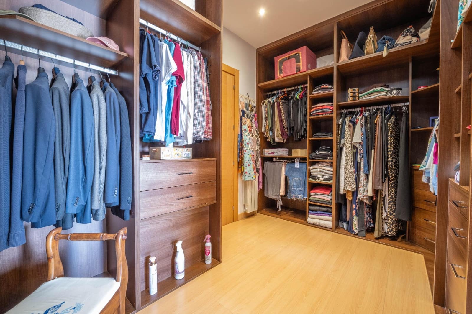 3 bedroom Villa for sale in Albolote with pool garage - € 455,000 (Ref: 9715161)