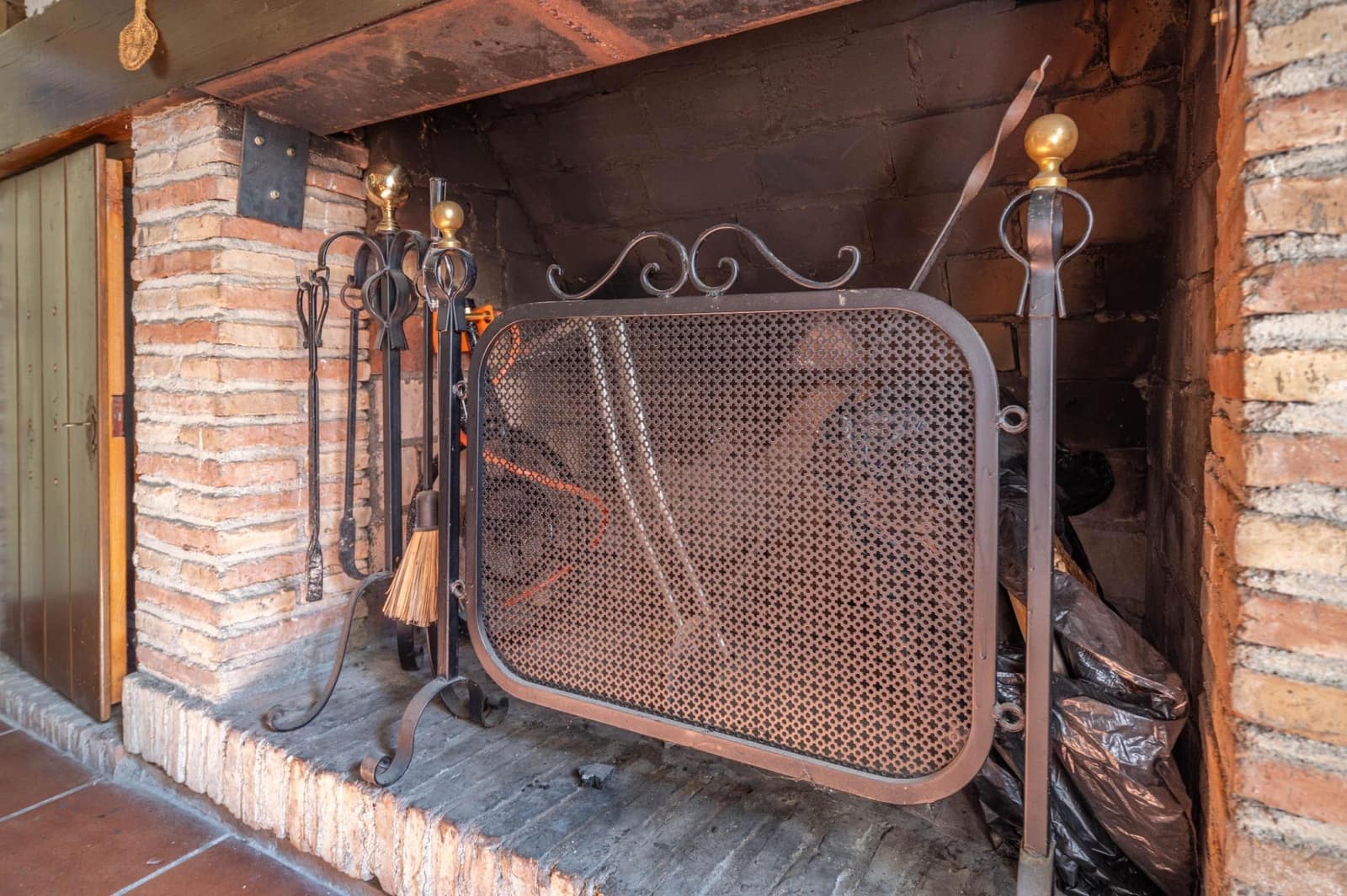 5 quarto Moradia para venda em Armilla com garagem - 329 900 € (Ref: 9715162)