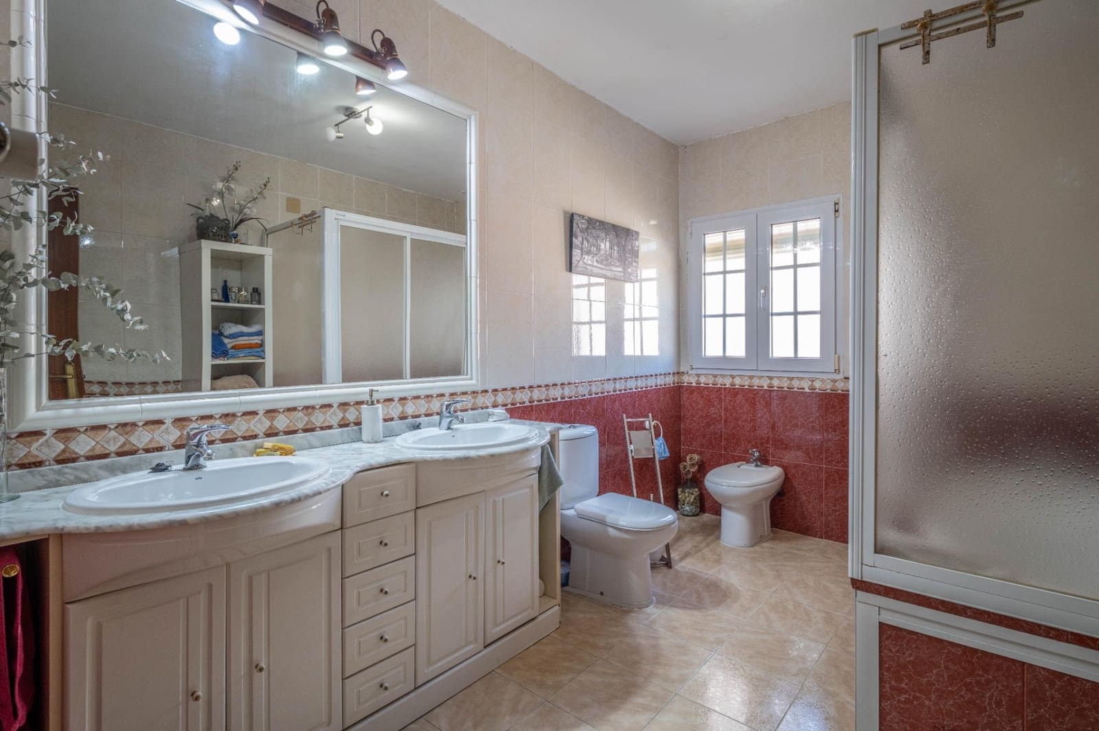 5 quarto Moradia para venda em Armilla com garagem - 329 900 € (Ref: 9715162)