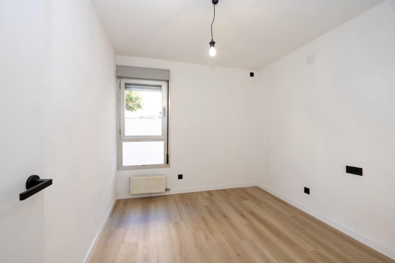 3 bedroom Flat for sale in Granada city with garage - € 226,000 (Ref: 9720217)