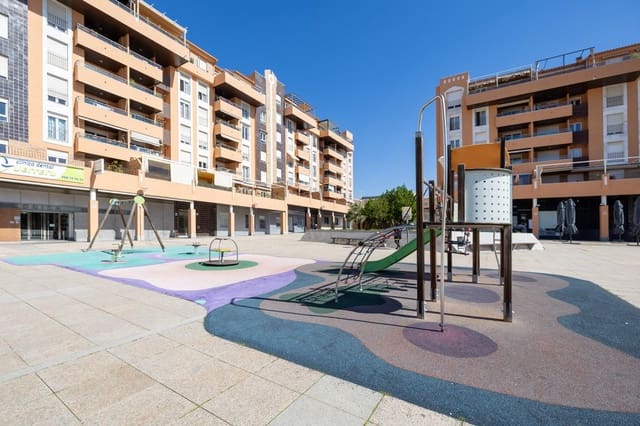 Piso de 2 habitaciones en Granada ciudad en venta con garaje - 410.000 € (Ref: 9720218)