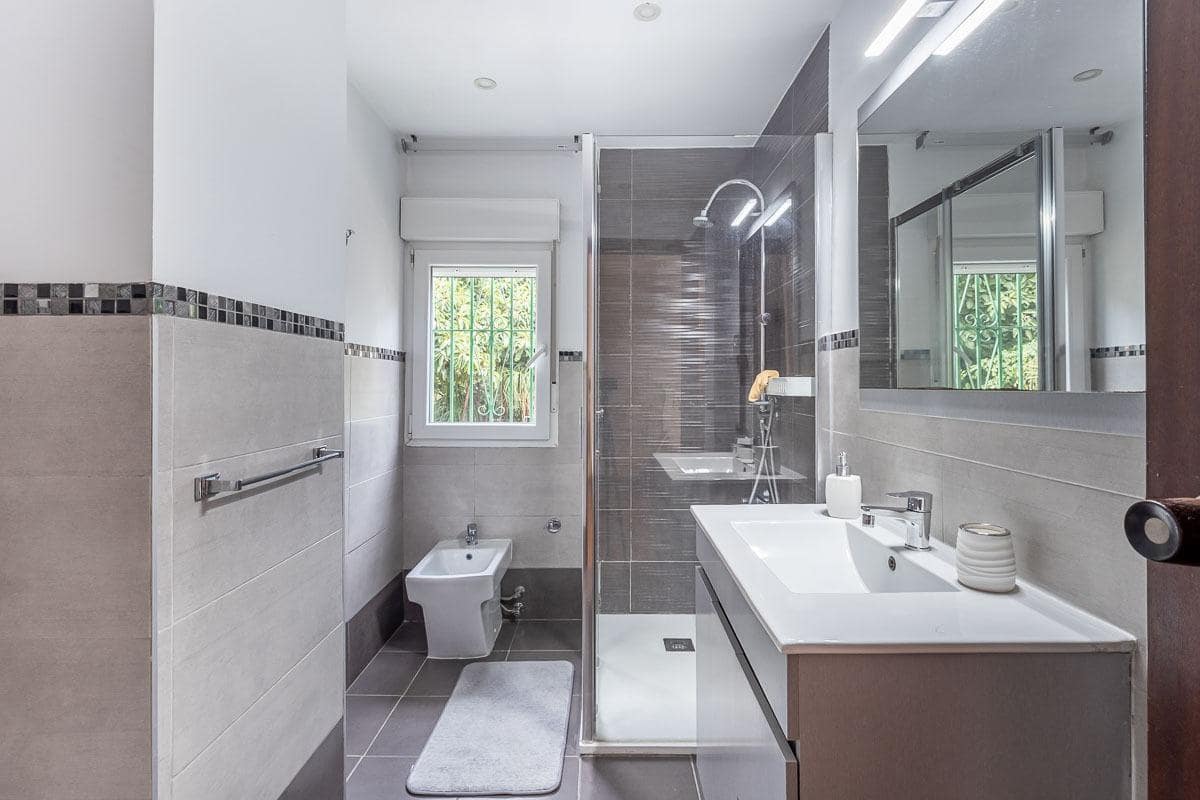 4 slaapkamer Flat te koop in Almunecar - € 410.000 (Ref: 9720219)