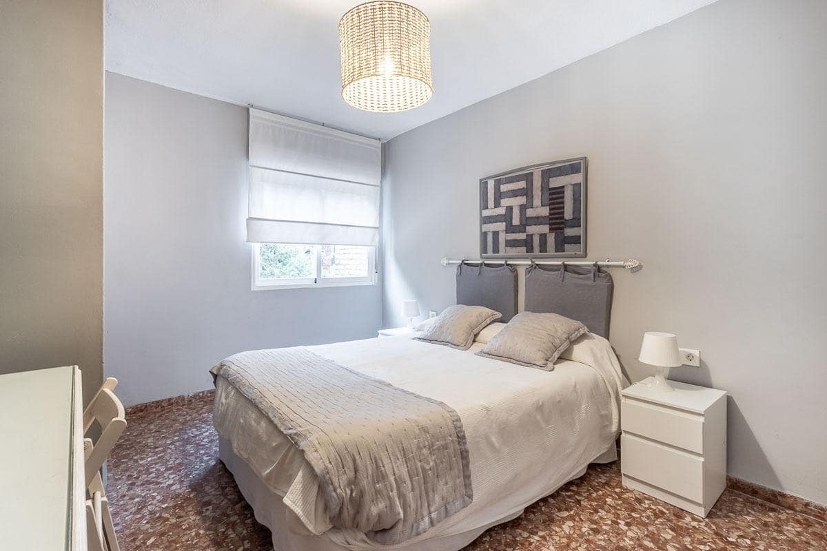 4 slaapkamer Flat te koop in Almunecar - € 410.000 (Ref: 9720219)