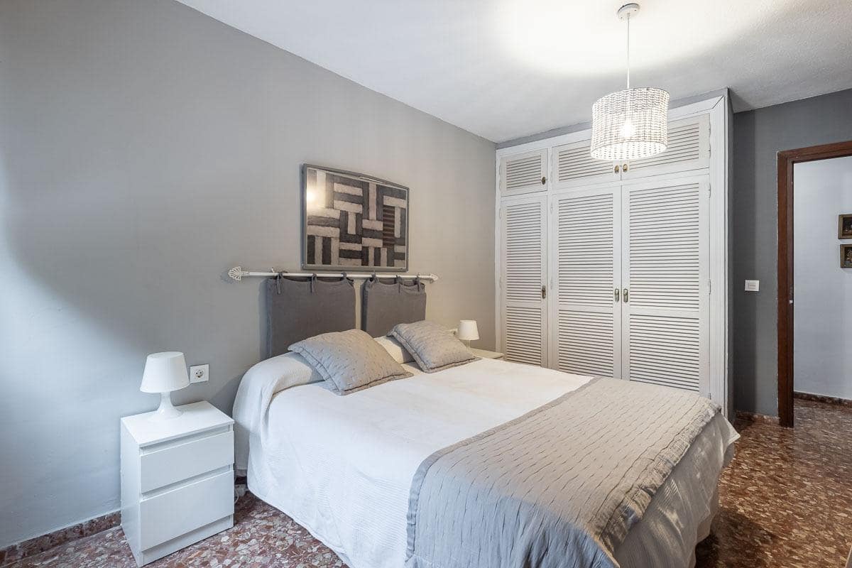 4 slaapkamer Flat te koop in Almunecar - € 410.000 (Ref: 9720219)