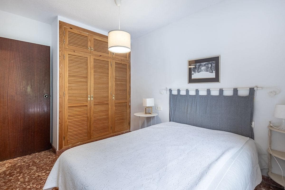 4 slaapkamer Flat te koop in Almunecar - € 410.000 (Ref: 9720219)