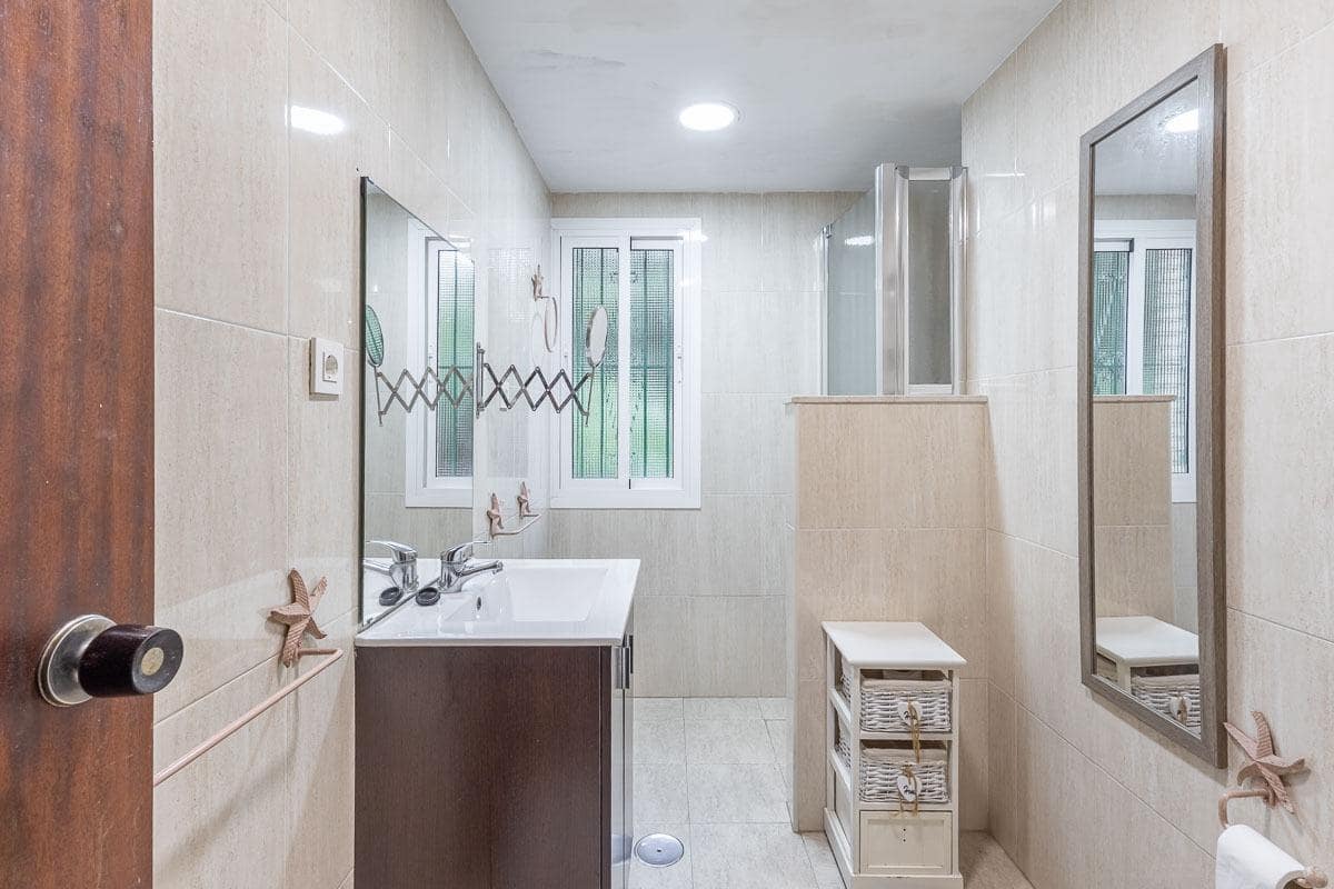 4 slaapkamer Flat te koop in Almunecar - € 410.000 (Ref: 9720219)