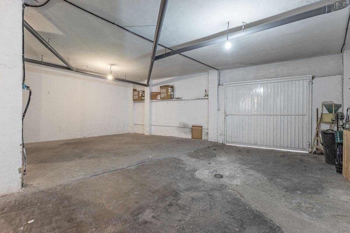 4 slaapkamer Flat te koop in Almunecar - € 410.000 (Ref: 9720219)