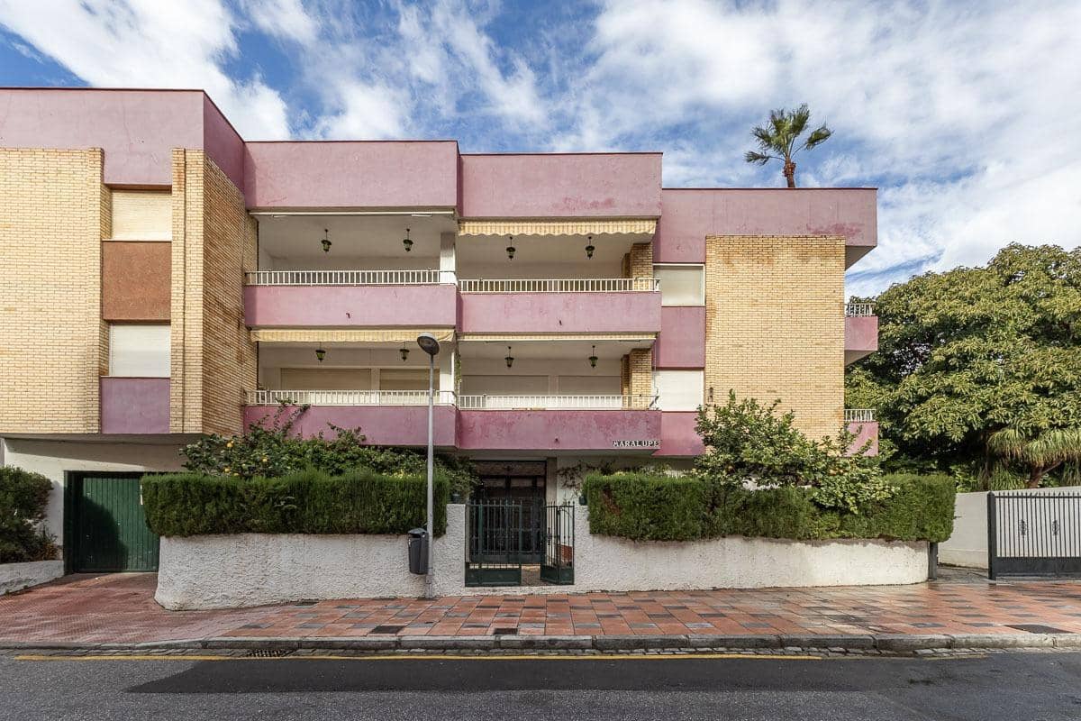 4 slaapkamer Flat te koop in Almunecar - € 410.000 (Ref: 9720219)