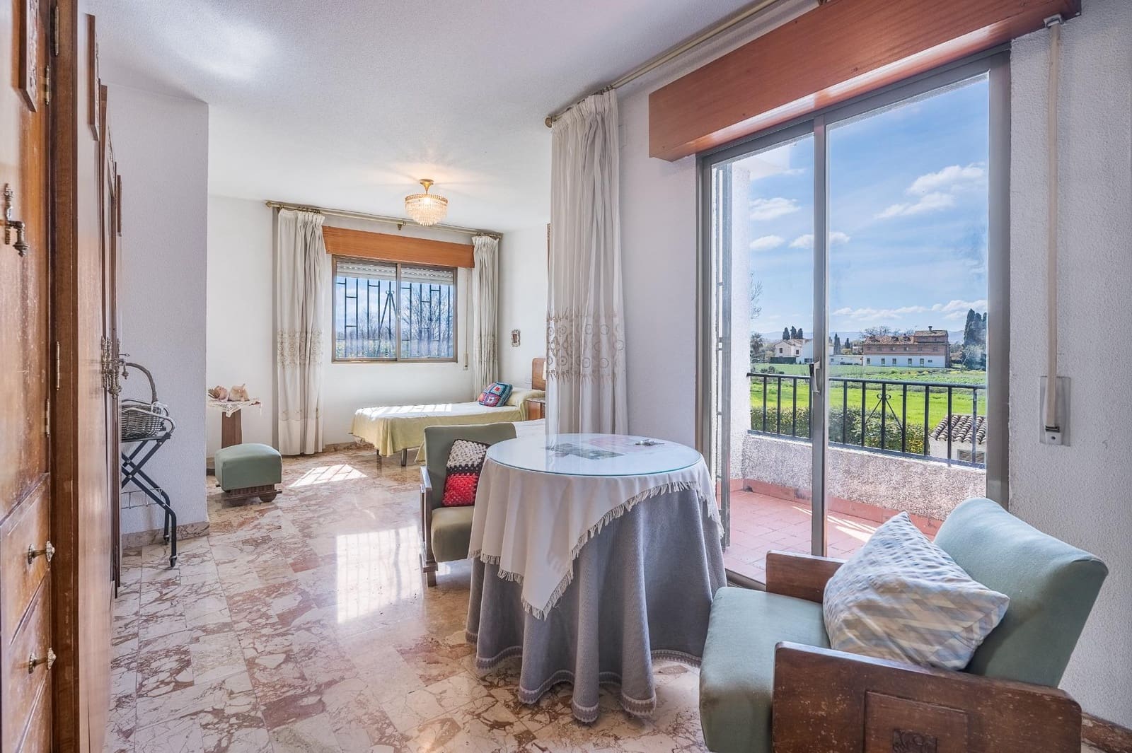 6 quarto Moradia para venda em Vegas del Genil com piscina garagem - 695 000 € (Ref: 9720220)