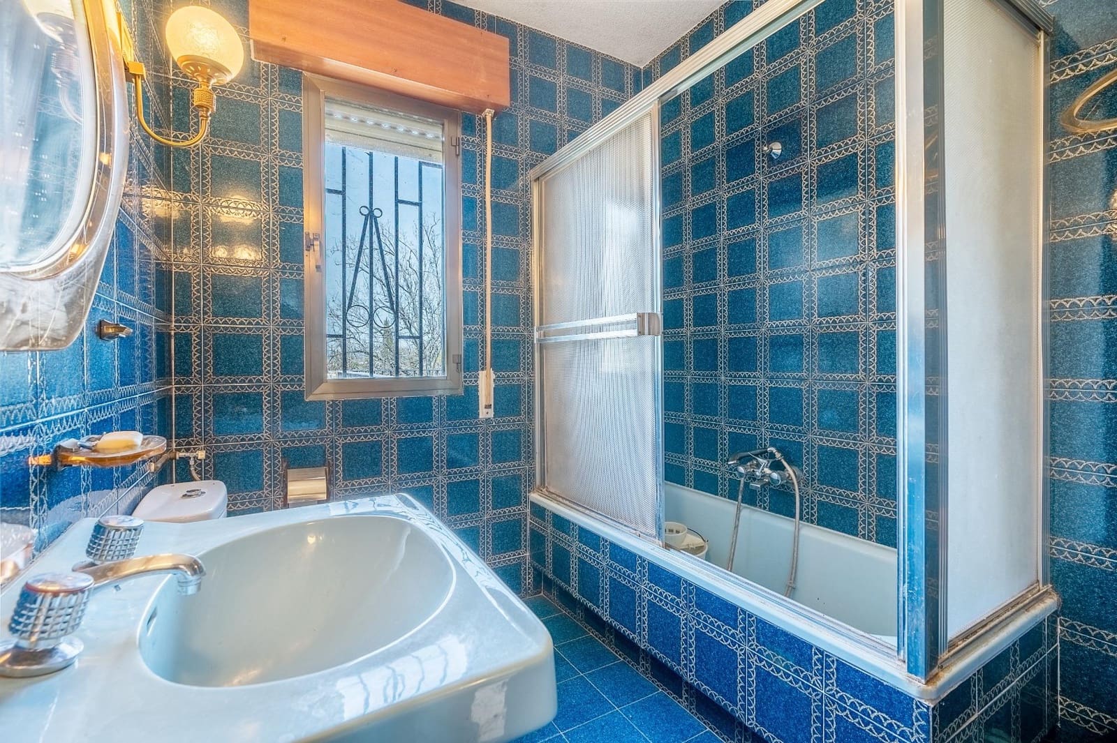 6 quarto Moradia para venda em Vegas del Genil com piscina garagem - 695 000 € (Ref: 9720220)