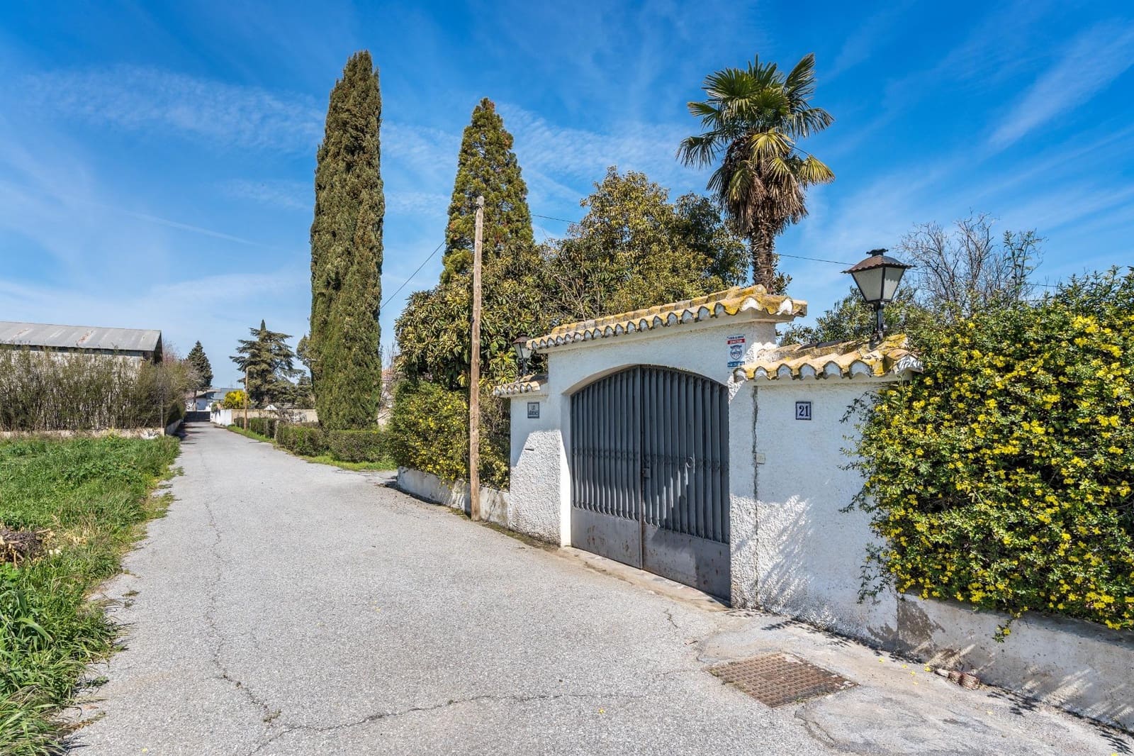 6 quarto Moradia para venda em Vegas del Genil com piscina garagem - 695 000 € (Ref: 9720220)