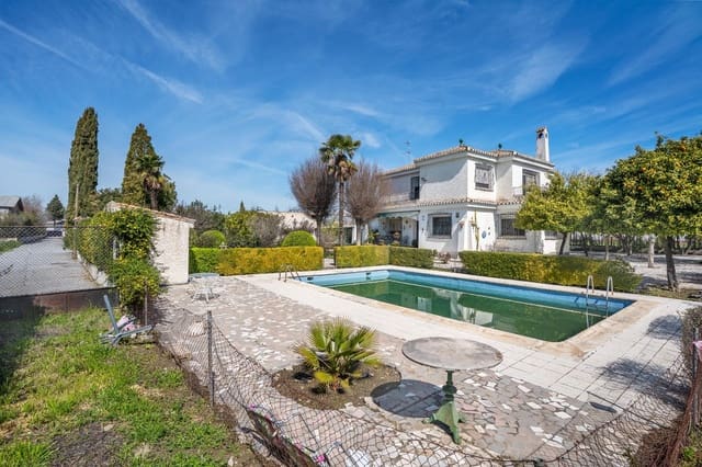 6 quarto Moradia para venda em Vegas del Genil com piscina garagem - 695 000 € (Ref: 9720220)