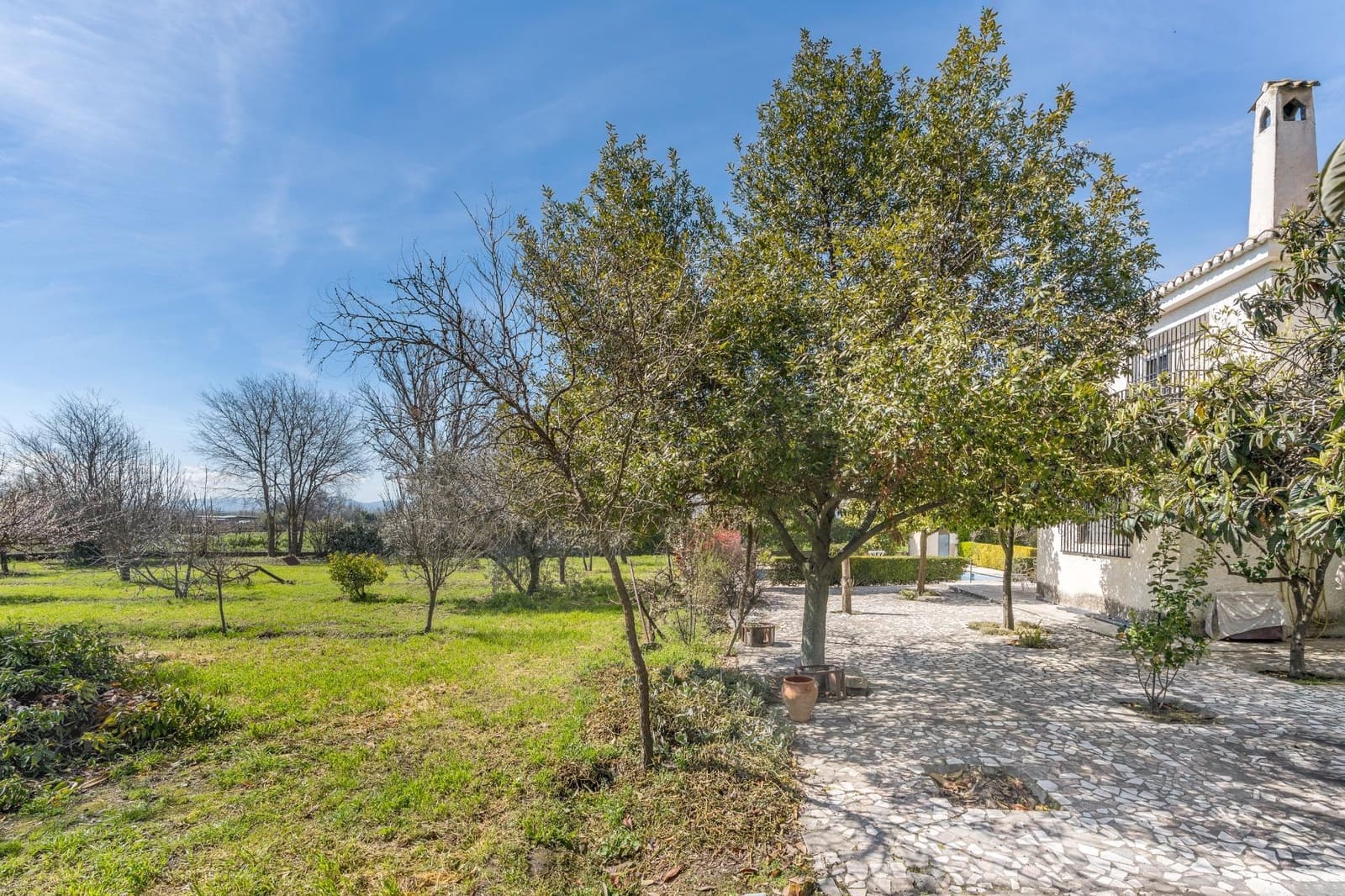 6 quarto Moradia para venda em Vegas del Genil com piscina garagem - 695 000 € (Ref: 9720220)