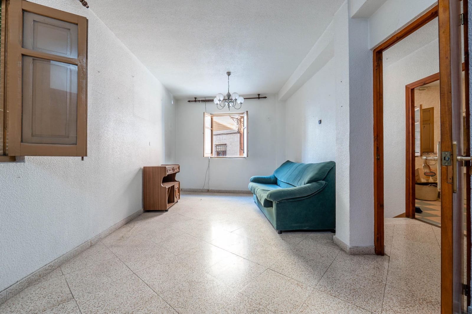 4 soveværelse Byhus til salg i Padul med garage - € 109.000 (Ref: 9720221)