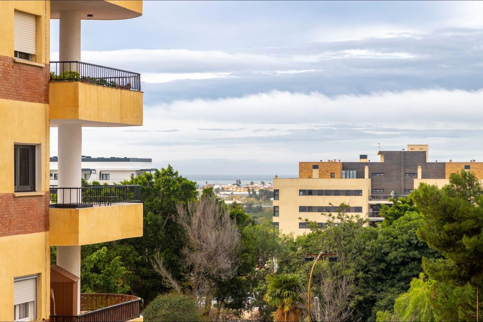 4 chambre Appartement à vendre à Motril avec garage - 150 000 € (Ref: 9722187)