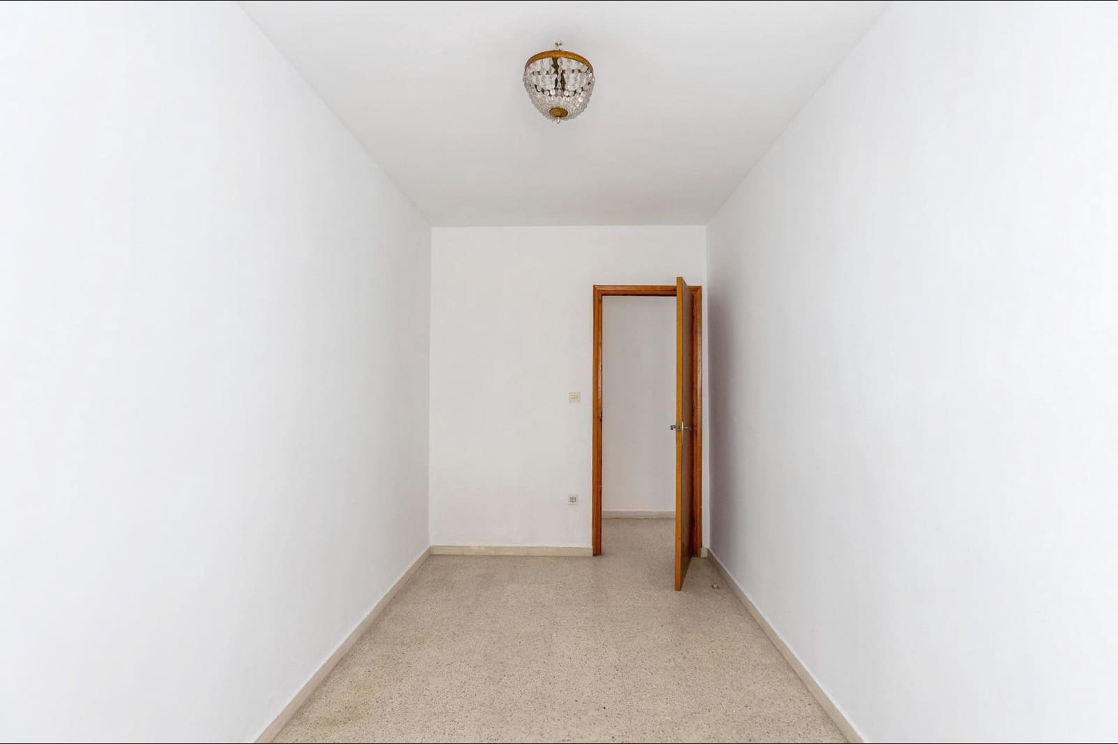 4 chambre Appartement à vendre à Motril avec garage - 150 000 € (Ref: 9722187)