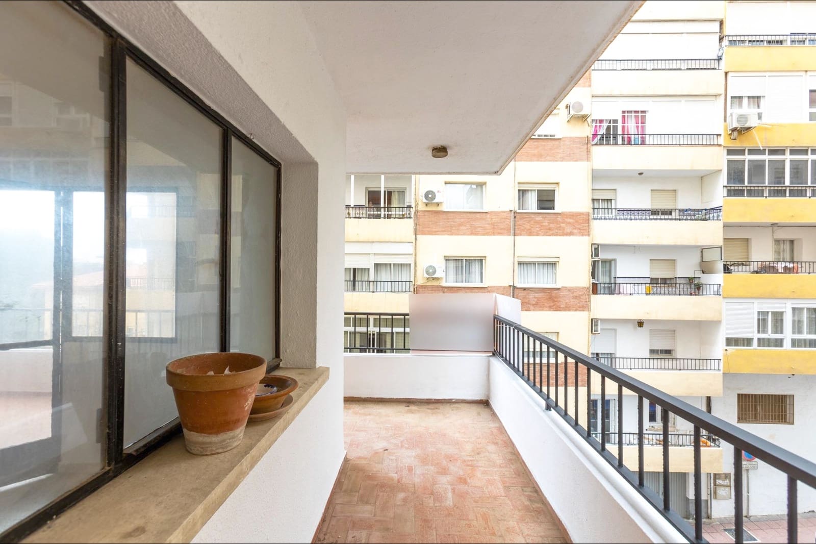 4 chambre Appartement à vendre à Motril avec garage - 150 000 € (Ref: 9722187)