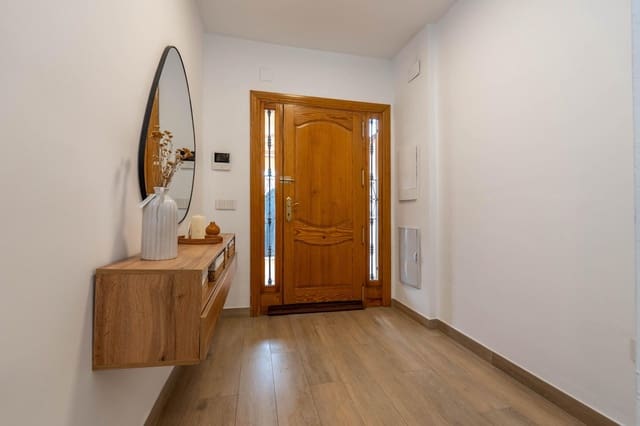 4 Zimmer Reihenhaus zu verkaufen in Ogíjares mit Garage - 297.900 € (Ref: 9726860)