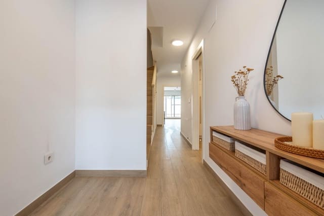 4 Zimmer Reihenhaus zu verkaufen in Ogíjares mit Garage - 297.900 € (Ref: 9726860)