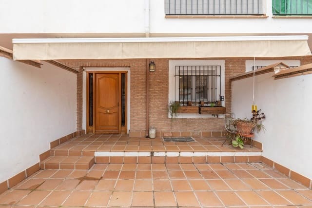 4 Zimmer Reihenhaus zu verkaufen in Ogíjares mit Garage - 297.900 € (Ref: 9726860)