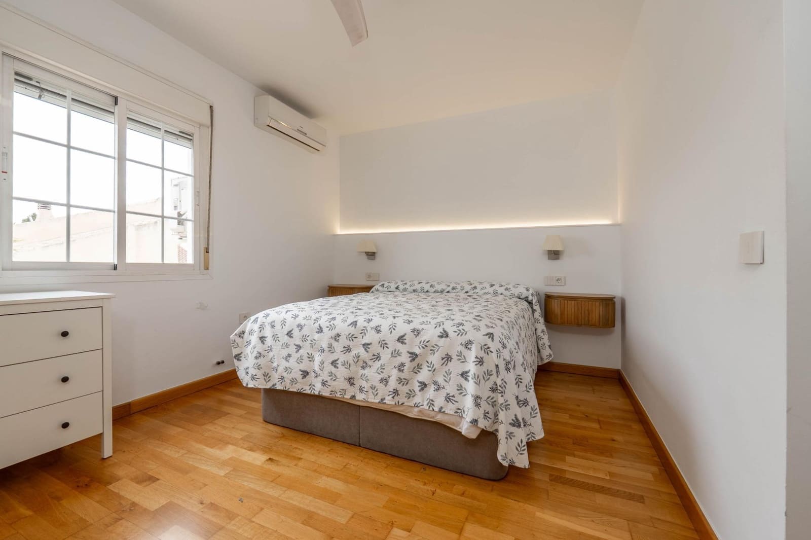 4 Zimmer Reihenhaus zu verkaufen in Ogijares mit Garage - 297.900 € (Ref: 9726860)