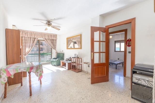 3 camera da letto Appartamento in vendita in Zaidin, Granada città con garage - 258.000 € (Rif: 9726861)