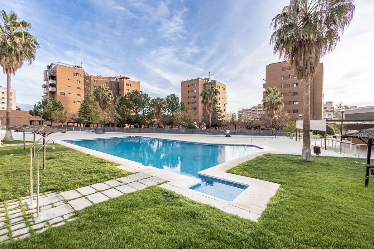 4 camera da letto Appartamento in vendita in Granada citta con piscina garage - 540.000 € (Rif: 9726862)