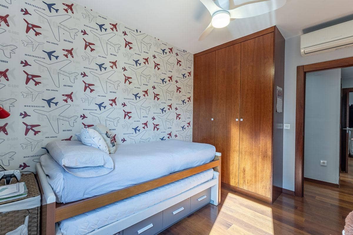 4 camera da letto Appartamento in vendita in Granada citta con piscina garage - 540.000 € (Rif: 9726862)