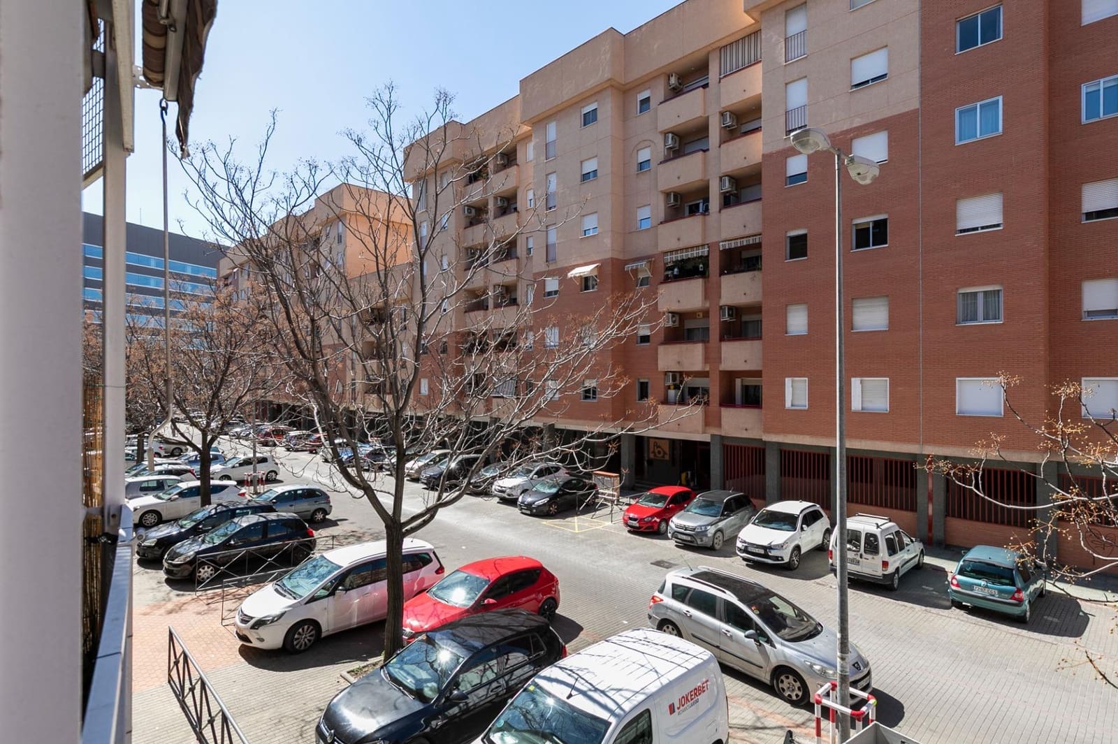 Piso de 3 habitaciones en Granada ciudad en venta con garaje - 250.000 € (Ref: 9726864)