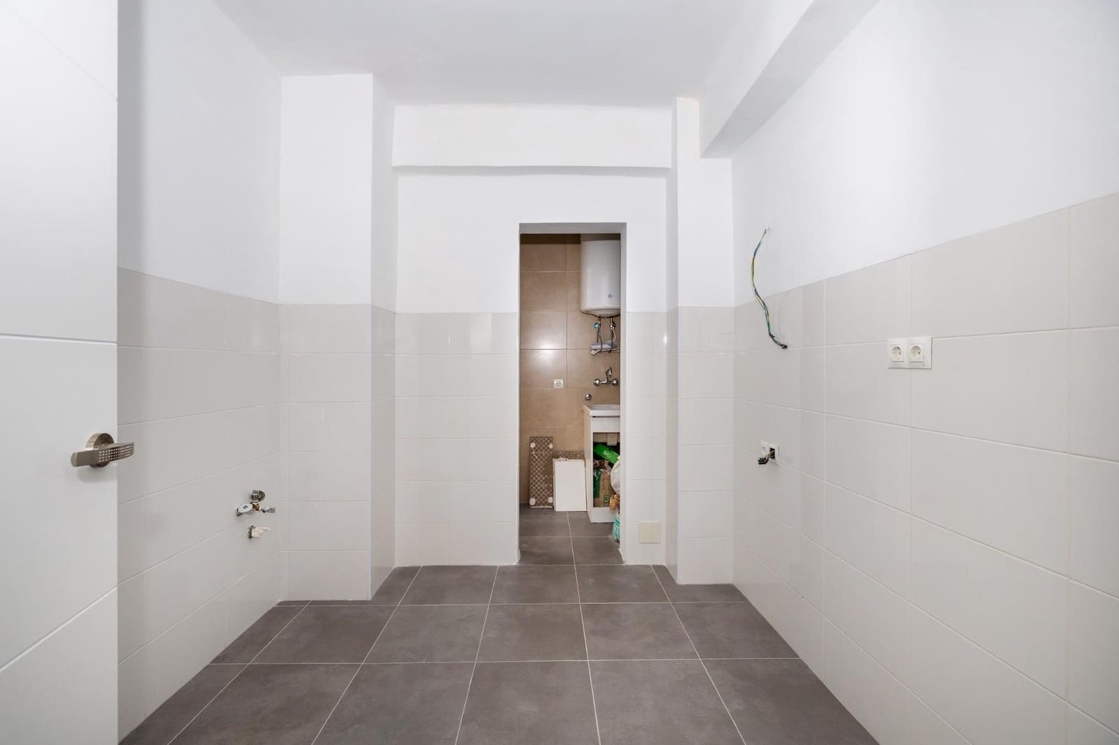 3 slaapkamer Flat te koop in Granada stad - € 220.000 (Ref: 9726865)