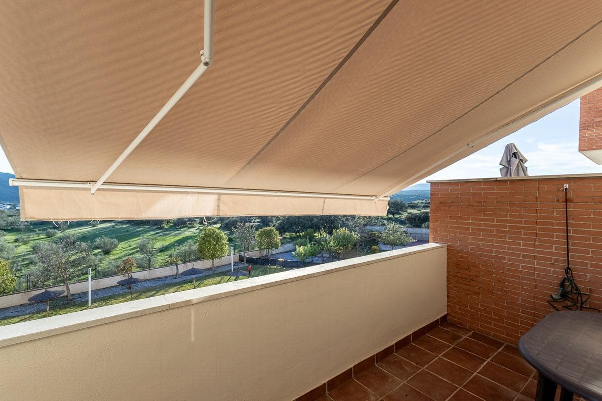 3 bedroom Flat for sale in Atarfe with pool garage - € 199,500 (Ref: 9726866)