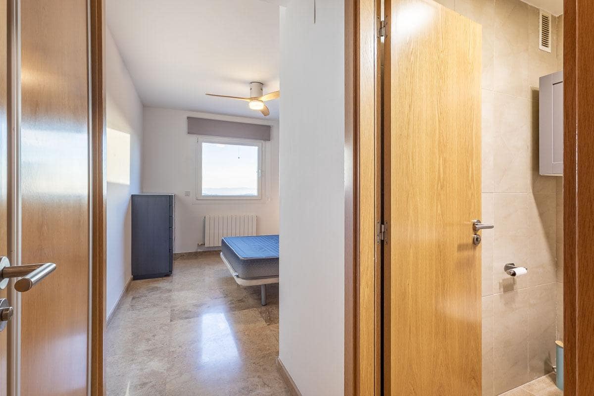 3 bedroom Flat for sale in Atarfe with pool garage - € 199,500 (Ref: 9726866)