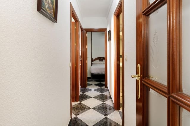 3 soveværelse Lejlighed til salg i Granada by - € 220.000 (Ref: 9726868)