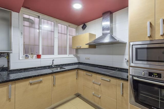 4 bedroom Flat for sale in Zaidin, Granada city - € 258,000 (Ref: 9732452)