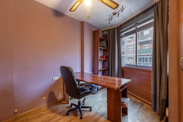 4 sypialnia Mieszkanie na sprzedaż w Zaidin, Miasto Grenada - 258 000 € (Ref: 9732452)
