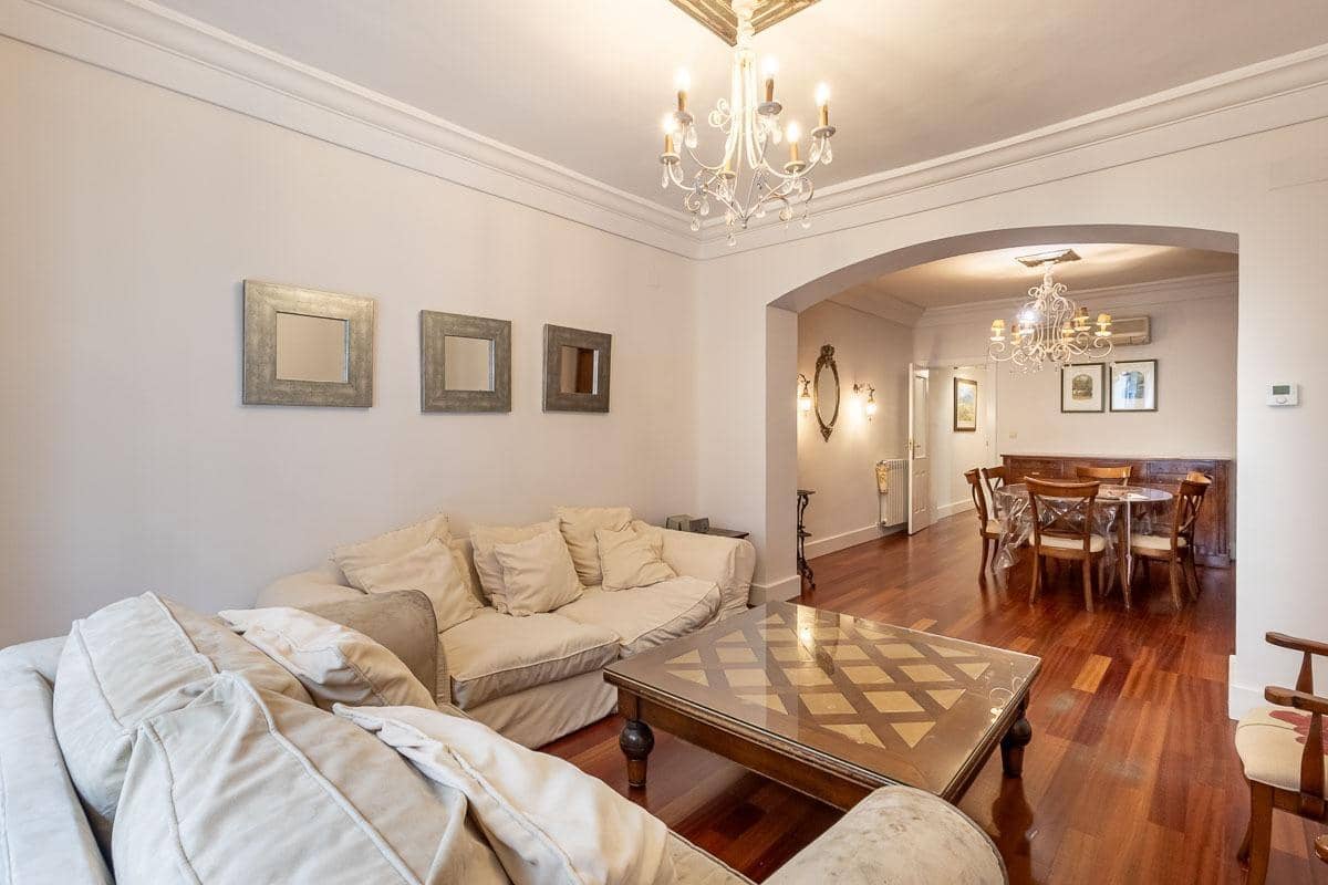 5 soveværelse Lejlighed til salg i Granada by - € 595.000 (Ref: 9732453)