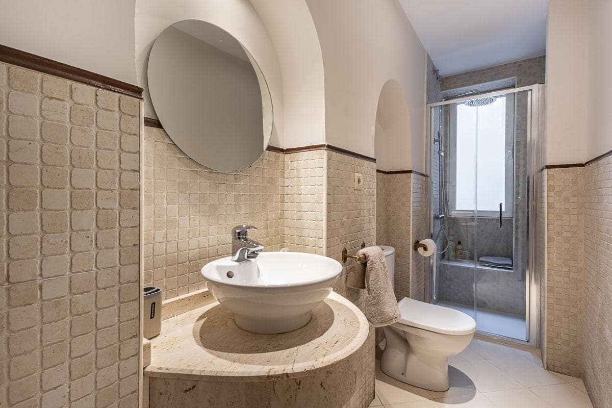 5 soveværelse Lejlighed til salg i Granada by - € 595.000 (Ref: 9732453)