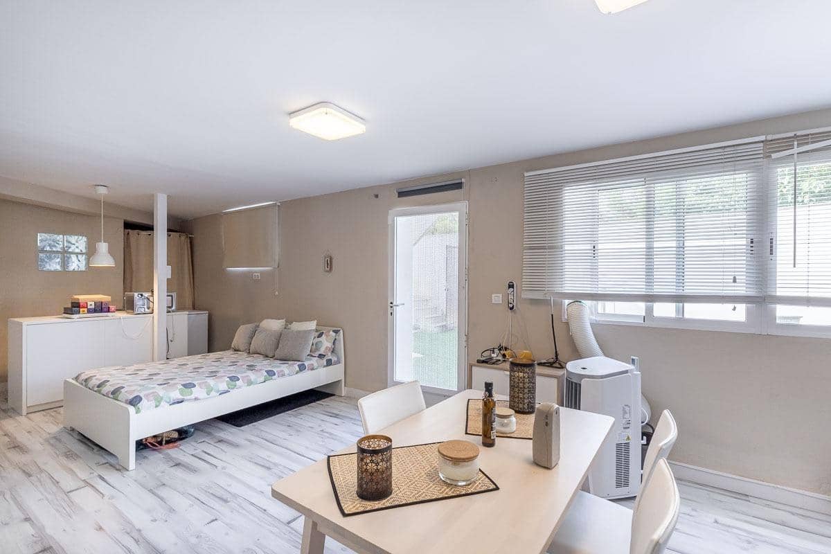 3 bedroom Terraced Villa for sale in Cenes de la Vega with pool - € 235,000 (Ref: 9732454)