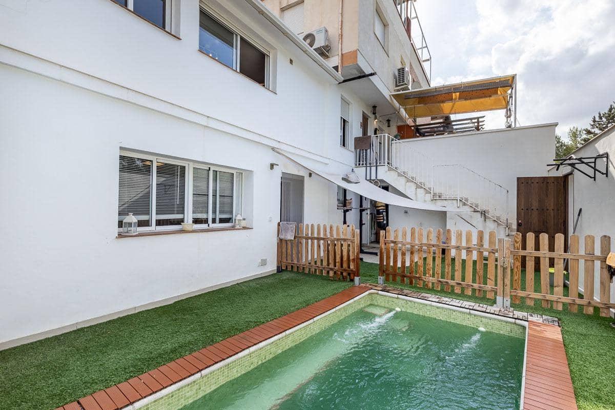 3 bedroom Terraced Villa for sale in Cenes de la Vega with pool - € 235,000 (Ref: 9732454)